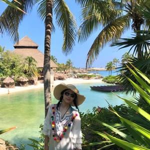 Meet your Posher, Cindy